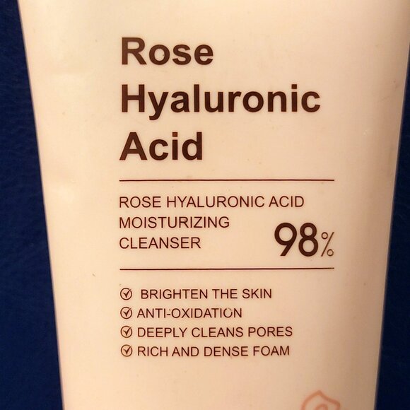 BIOAQUA Rose Hyaluronic Acid Cleanser Face Anti-Aging - Picture 3 of 7